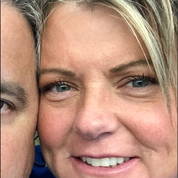 Meet your Posher, Stephani - Picture 1 of 1